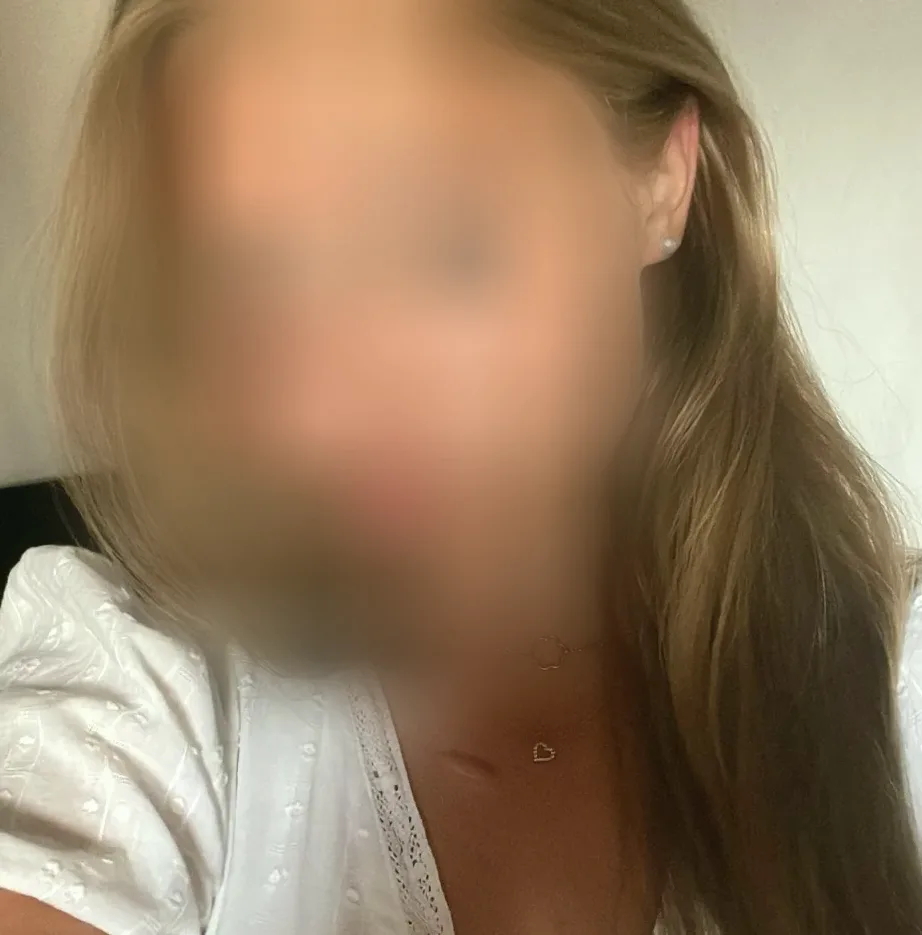 Gizem, 19