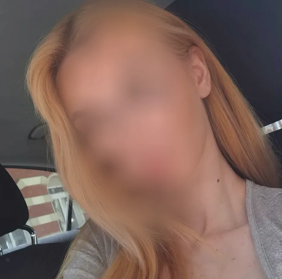 Jana, 20