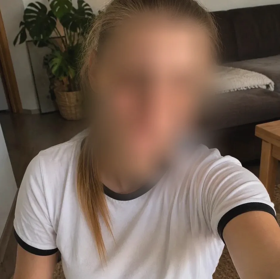 Maike, 21
