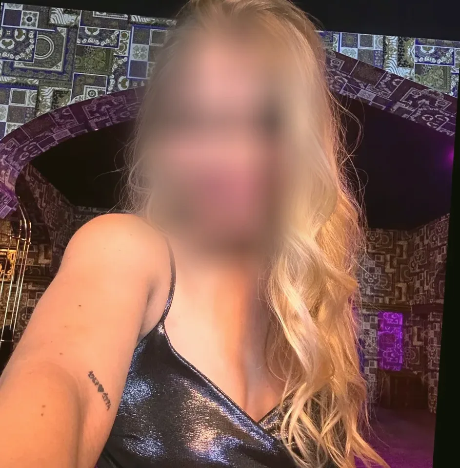 Ronja, 24