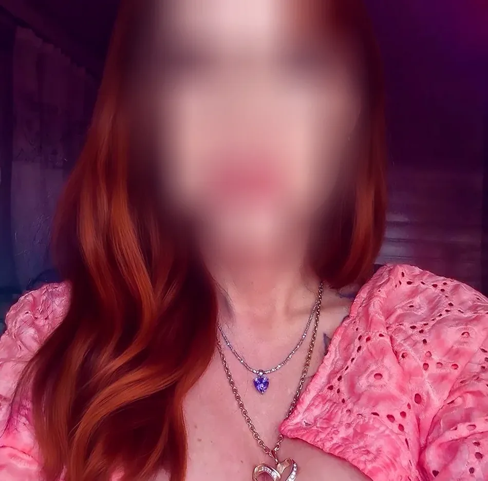 Simone, 36