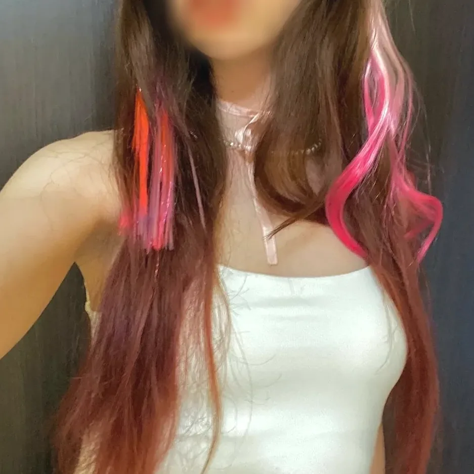 Stefanie, 22